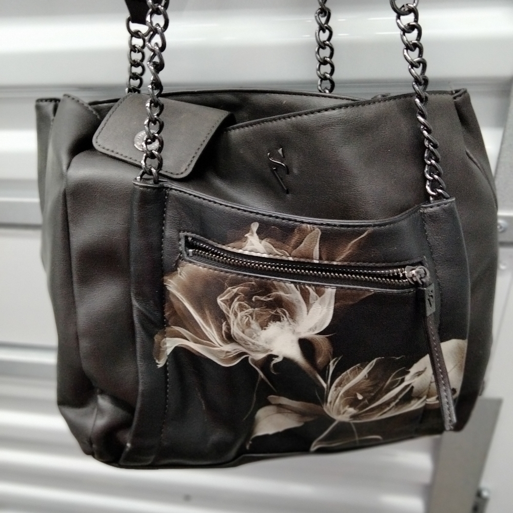 Vera wang purse